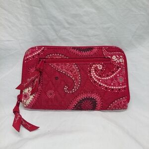 VERA BRADLEY Red Pink Paisley Zip Around Quilted Fold Out Women's Wallet